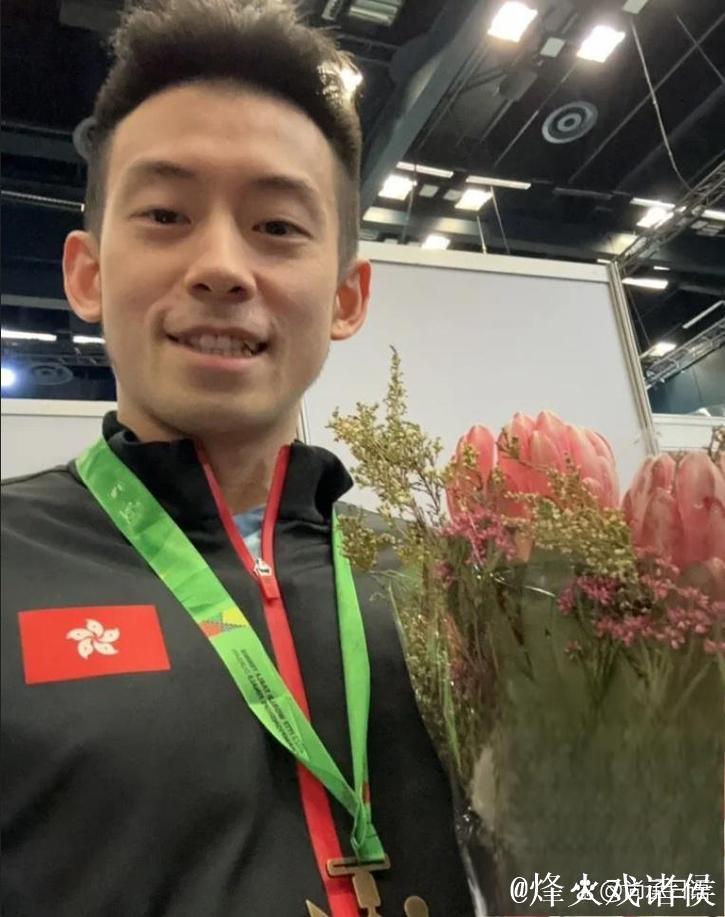 黄镇廷社交平台回顾2025赛季,称实现销售冠军目标 黄镇廷社交平台回顾2025赛季,称实现销售冠军目标